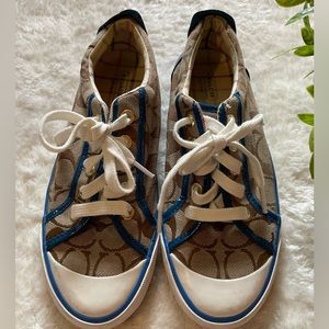 Women’s size 6.5 coach sneakers with blue trim